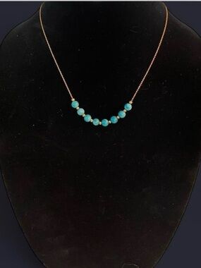 Vintage boutique Elegant Gold and Turquoise Beaded Necklace